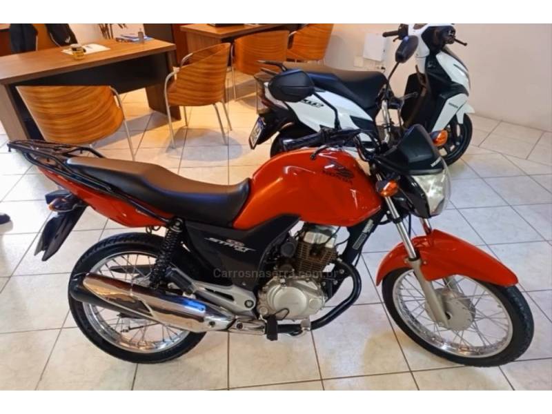 HONDA - CG 150 - 2015/2015 - Vermelha - R$ 11.900,00
