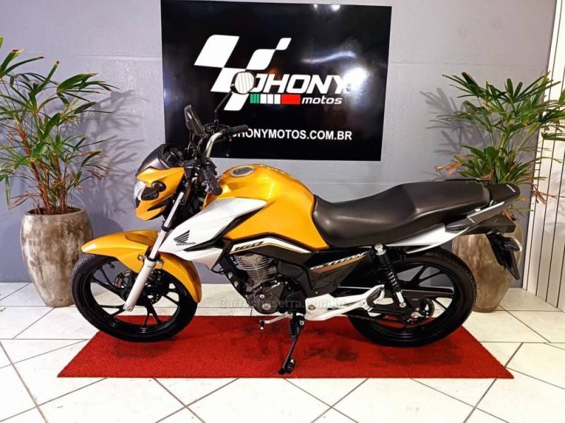 HONDA - CG 160 - 2022/2022 - Dourada - R$ 17.900,00