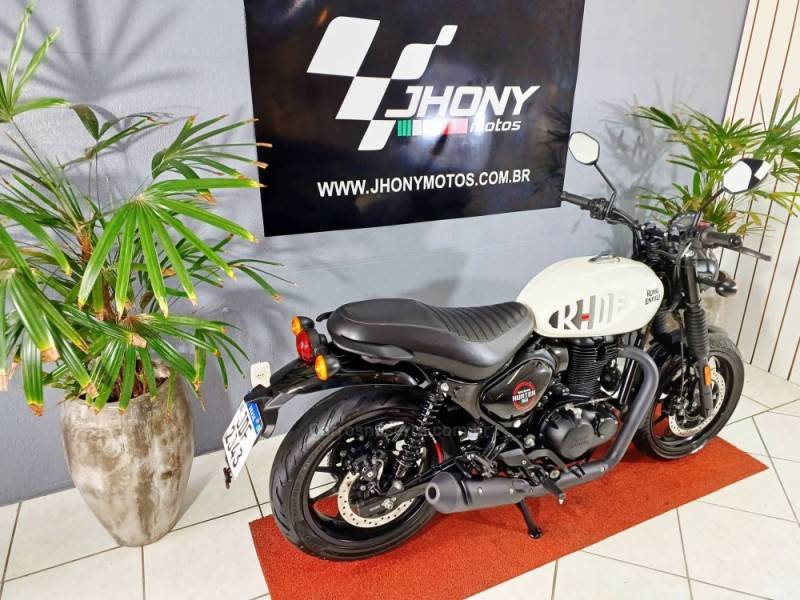 ROYAL ENFIELD - HUNTER - 2025/2025 - Branca - R$ 18.500,00