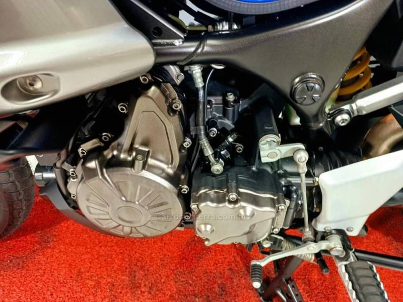 YAMAHA - XT1200Z - 2013/2013 - Azul - R$ 49.800,00
