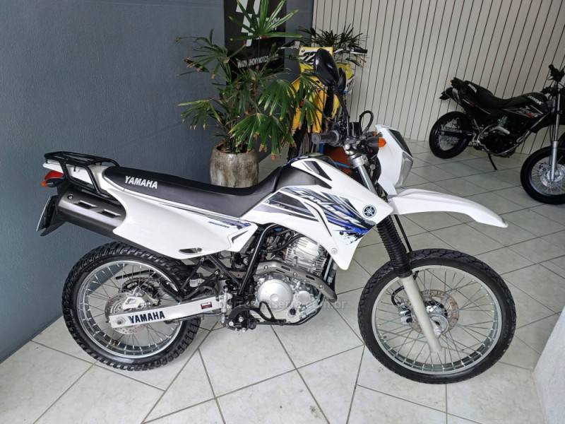 YAMAHA - XTZ 250 - 2015/2015 - Branca - R$ 18.500,00
