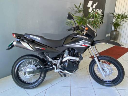HONDA - NXR 150 - 2007/2007 - Preta - R$ 10.500,00