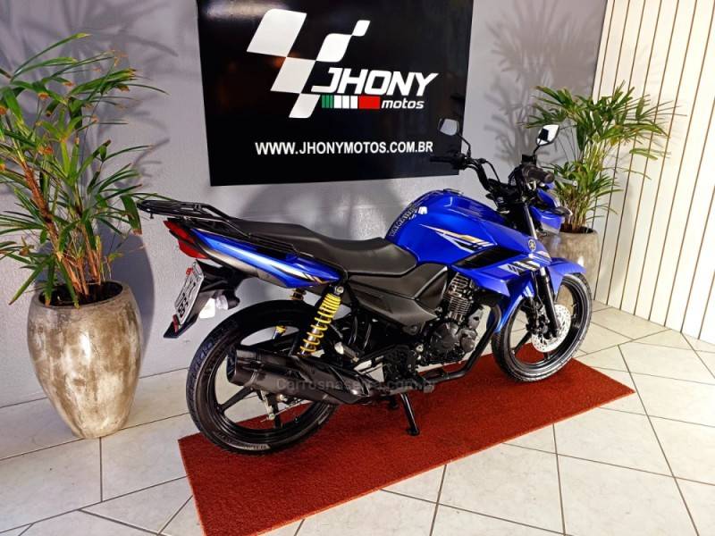 YAMAHA - FAZER - 2016/2016 - Azul - R$ 13.900,00