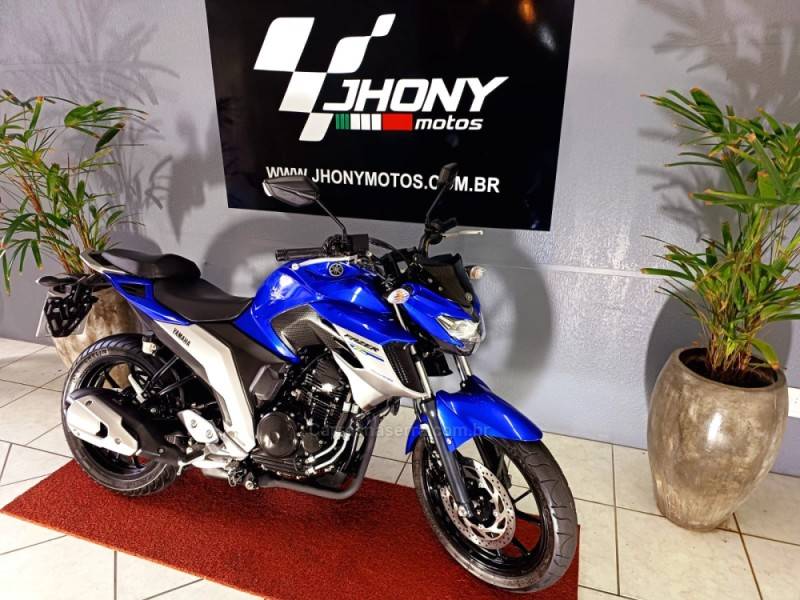 YAMAHA - FAZER - 2020/2020 - Azul - R$ 20.500,00