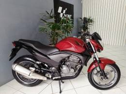 HONDA - CB 300R - 2012/2012 - Vermelha - R$ 11.500,00