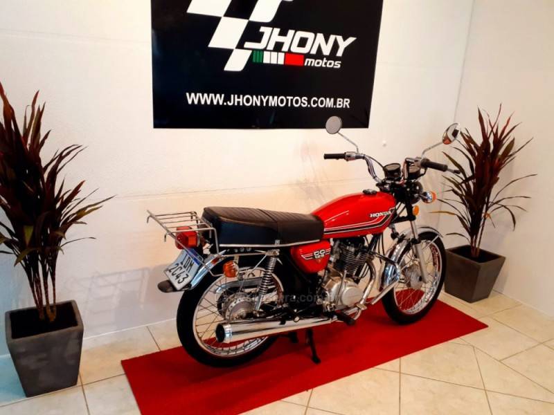 HONDA - CG 125 - 1981/1981 - Vermelha - Sob Consulta