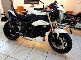 TRIUMPH - SPEED TRIPLE - 2014/2014 - Branca - R$ 34.900,00
