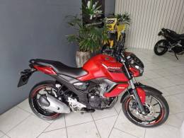YAMAHA - FAZER - 2024/2024 - Vermelha - R$ 19.990,00