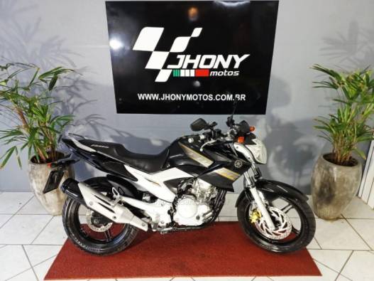 YAMAHA - FAZER - 2011/2011 - Preta - R$ 11.900,00