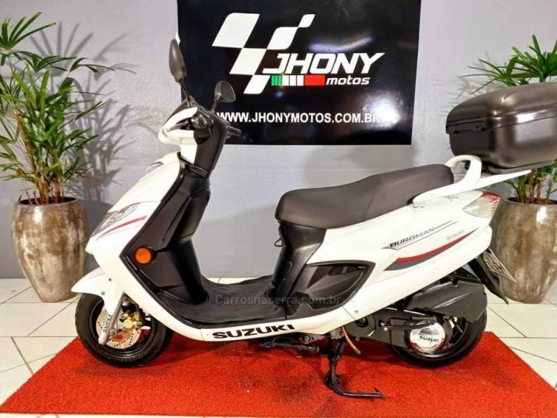 SUZUKI - BURGMAN - 2008/2008 - Branca - R$ 7.900,00