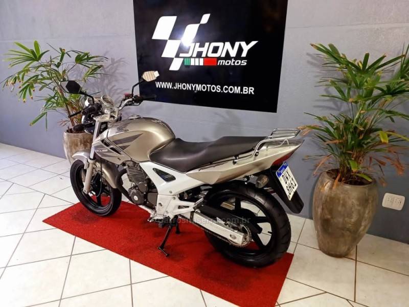 HONDA - CBX 250 TWISTER - 2008/2008 - Cinza - R$ 9.900,00